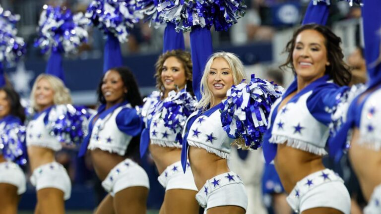 dallas-cowboys-cheerleaders-receive-400-salary-increase