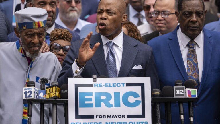 nyc-mayor-eric-adams-launches-independent-campaign-amid-political-turmoil