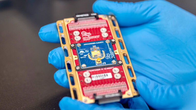 quantum-leap-millions-of-qubits-on-a-single-chip-achieved