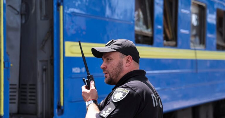 russia-s-attack-on-dnipro-leaves-17-dead-scores-injured