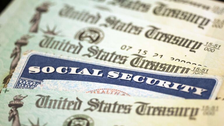 social-security-payments-set-to-distribute-2-000-checks-this-week