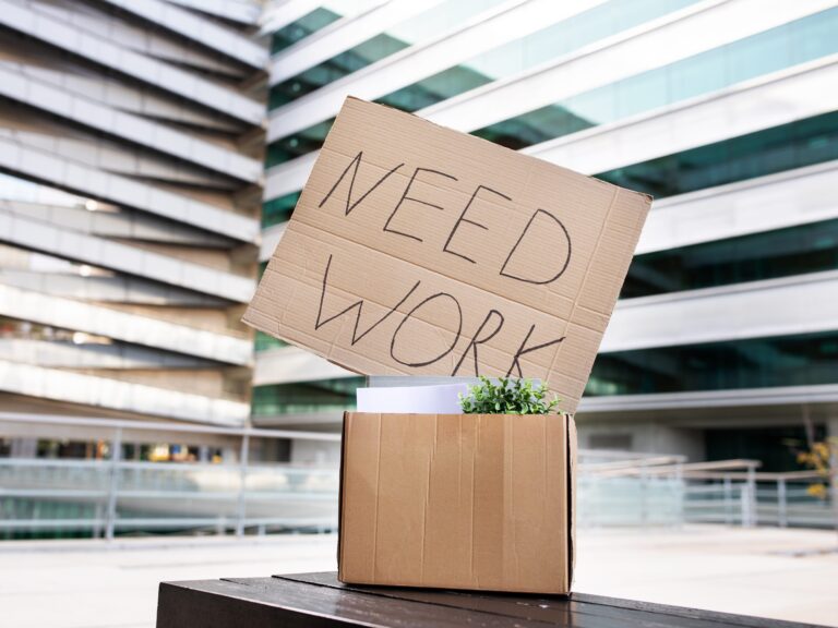 2025-job-market-crisis-career-coach-warns-of-fierce-competition