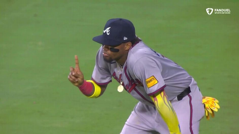 braves-ronald-acuna-jr-exits-game-with-achilles-tightness
