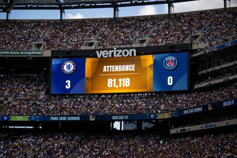 ceo-andy-byron-s-affair-on-jumbotron-sparks-corporate-controversy