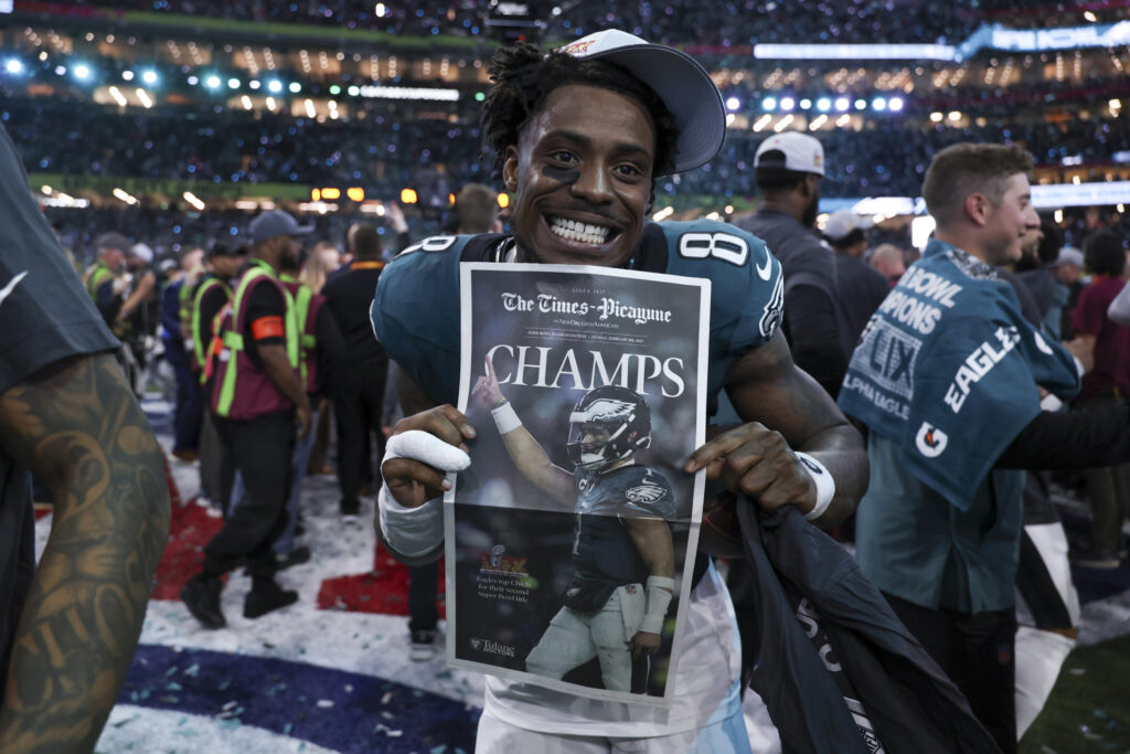 chauncey-gardner-johnson-accepts-super-bowl-ring-sends-message