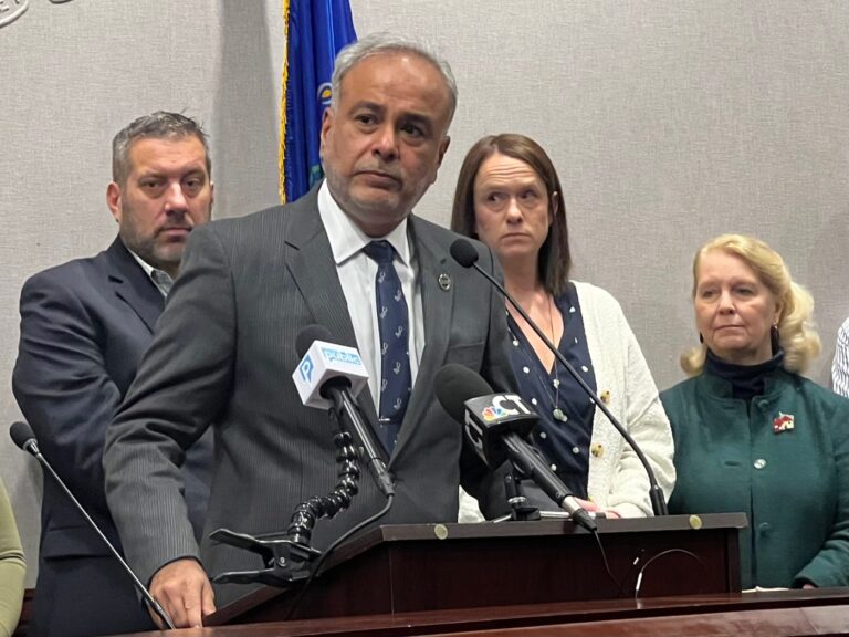 connecticut-senator-blames-governor-for-83-overdose-deaths