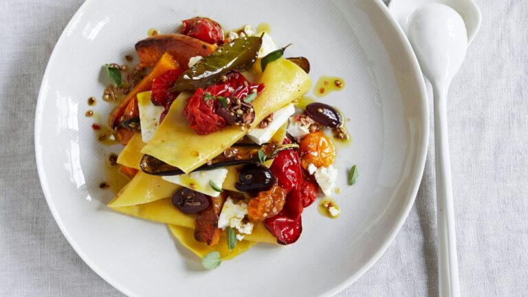delight-your-guests-with-a-mediterranean-open-lasagne-recipe