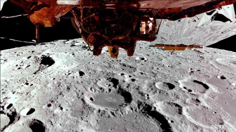 firefly-aerospace-set-for-5-5-billion-ipo-following-successful-moon-landing