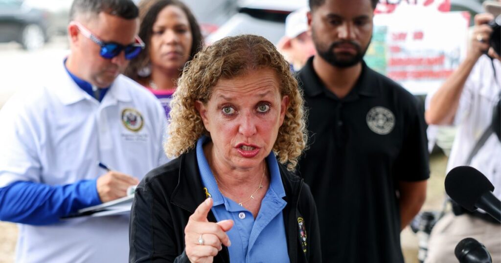 florida-official-critiques-democrats-over-alligator-alcatraz-tour