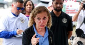 florida-official-critiques-democrats-over-alligator-alcatraz-tour