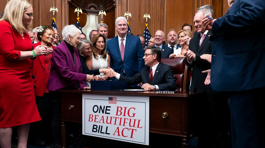 four-republicans-shift-stance-on-key-legislation-sparking-debate