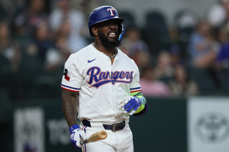 giants-eye-trade-for-adolis-garc-a-as-deadline-nears