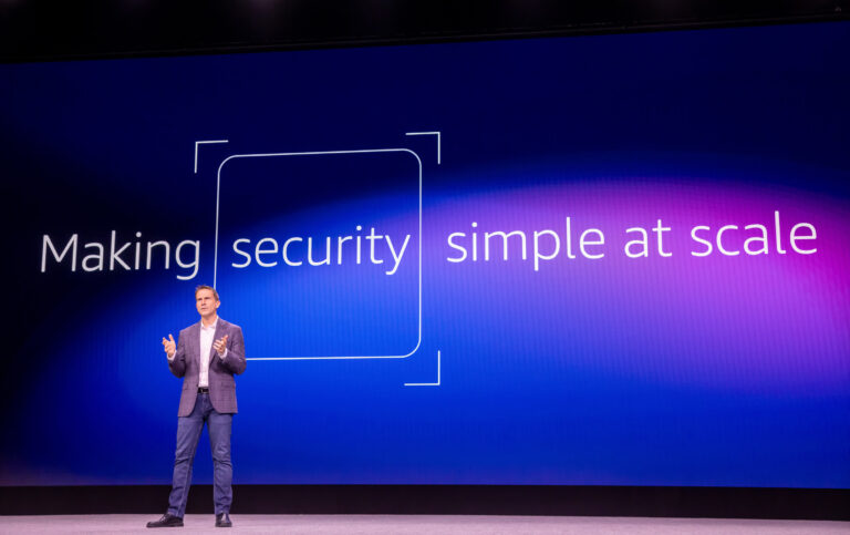 hacker-breach-exposes-amazon-q-users-to-potential-data-loss