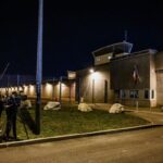 inmate-escapes-lyon-corbas-prison-by-hiding-in-cellmate-s-luggage