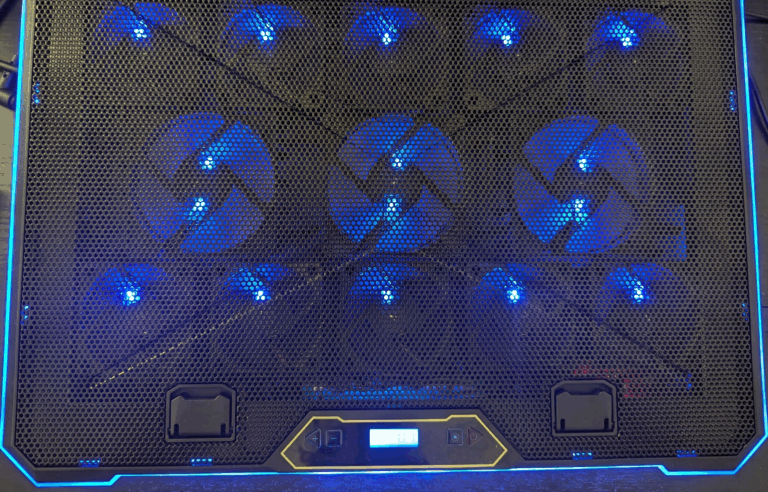 innovative-laptop-cooler-automates-cooling-with-arduino-and-rust