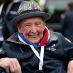 jake-larson-beloved-wwii-veteran-and-tiktok-star-dies-at-102