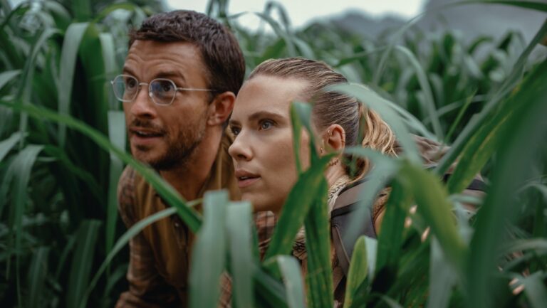 jurassic-world-rebirth-a-nostalgic-roar-back-to-basics