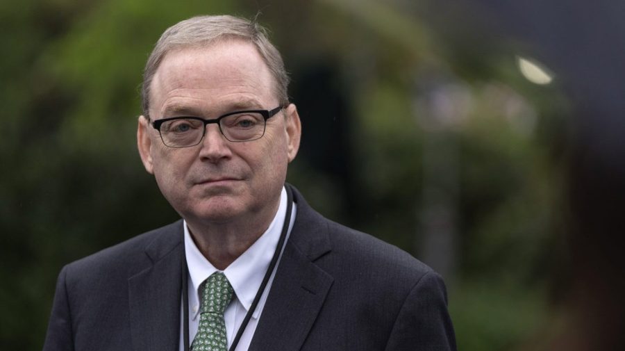 kevin-hassett-advocates-employment-for-health-insurance-amid-policy-debate