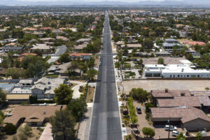 las-vegas-surges-in-home-listings-yet-prices-remain-high