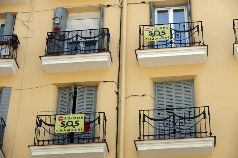 locals-in-spain-mobilize-against-noise-pollution-amid-party-culture