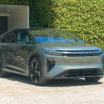 lucid-gravity-outpaces-porsche-and-lamborghini-in-quarter-mile