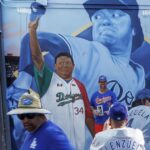 new-mural-at-dodger-stadium-honors-fernando-valenzuela-s-legacy