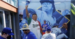 new-mural-at-dodger-stadium-honors-fernando-valenzuela-s-legacy