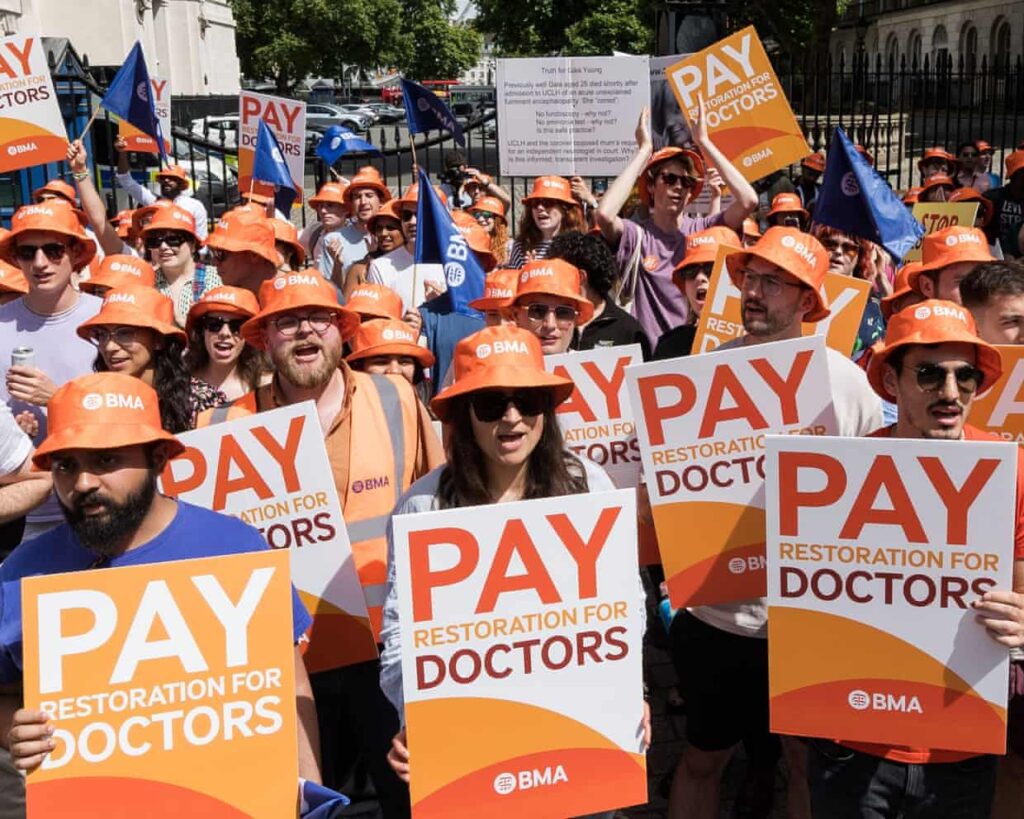 nhs-faces-crisis-as-doctors-vote-to-strike-threatening-progress