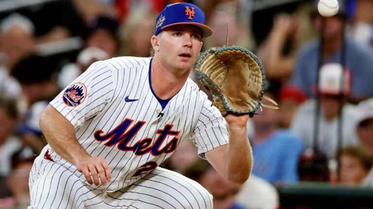 pete-alonso-s-streak-in-jeopardy-after-injury-vs-reds