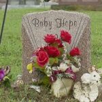 police-identify-baby-hope-and-parents-after-31-years