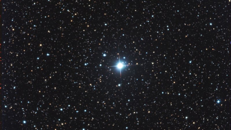 rare-celestial-event-two-exploding-stars-illuminate-southern-skies