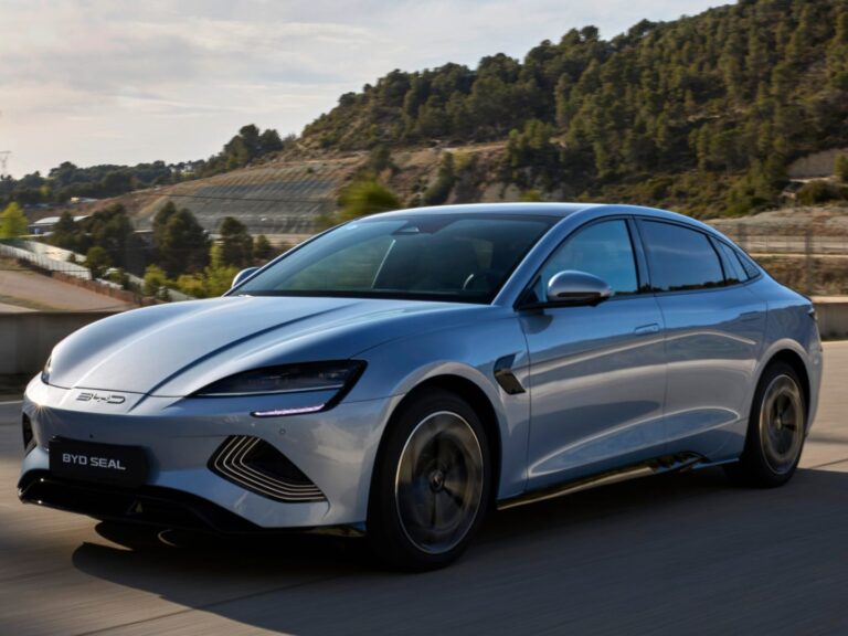 retiree-ditches-tesla-for-byd-seal-amid-elon-musk-controversy