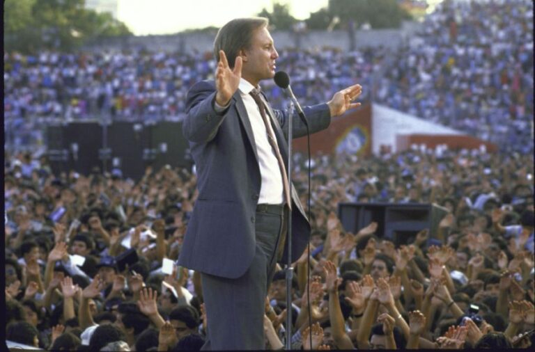 reverend-jimmy-swaggart-influential-evangelist-dies-at-90
