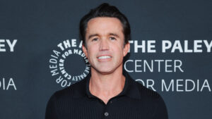 ryan-reynolds-roasts-rob-mac-at-just-for-laughs-awards-2025