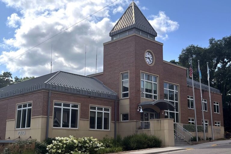 stillwater-approves-landmark-cannabis-retail-permit-amid-regulatory-challenges