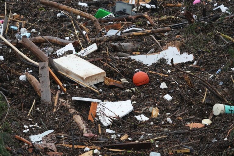 texas-floods-leave-over-20-girls-missing-from-summer-camp