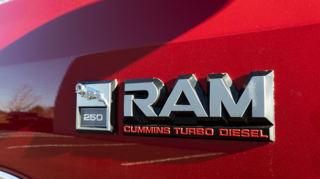 the-race-for-speed-inside-the-fastest-cummins-powered-vehicles