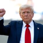tucker-carlson-critiques-pam-bondi-over-epstein-claims-amid-backlash