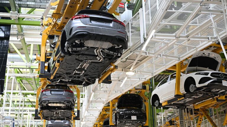 u-s-eu-trade-deal-15-tariffs-offer-mixed-blessings-for-autos