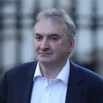 uk-government-faces-criticism-over-cabinet-secretary-appointment