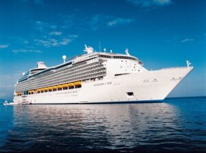 urgent-140-sick-as-mystery-illness-strikes-royal-caribbean-cruise