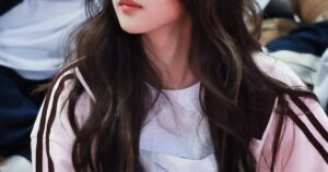 5th-gen-idol-stella-captivates-fans-at-2025-isac-event