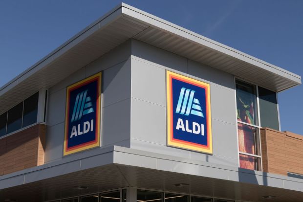 aldi-launches-affordable-lululemon-dupe-skort-for-7-99