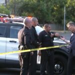 armed-suspect-barricaded-in-jefferson-park-after-shooting-death