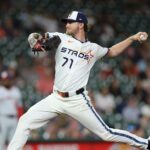 astros-closer-josh-hader-aims-for-playoff-return-after-injury