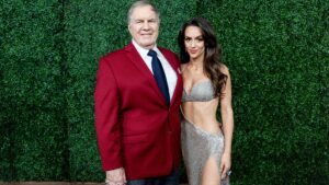 bill-belichick-s-girlfriend-files-trademark-for-gold-digger-