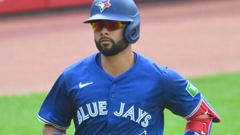 blue-jays-claim-isiah-kiner-falefa-off-waivers-for-playoff-surge
