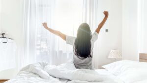 boost-your-energy-5-sleep-hacks-for-a-productive-day