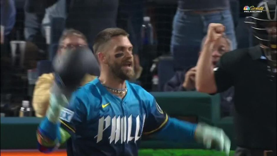 bryce-harper-ejected-in-urgent-phillies-game-against-tigers