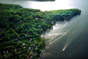 candlewood-lake-closes-all-public-islands-ahead-of-labor-day
